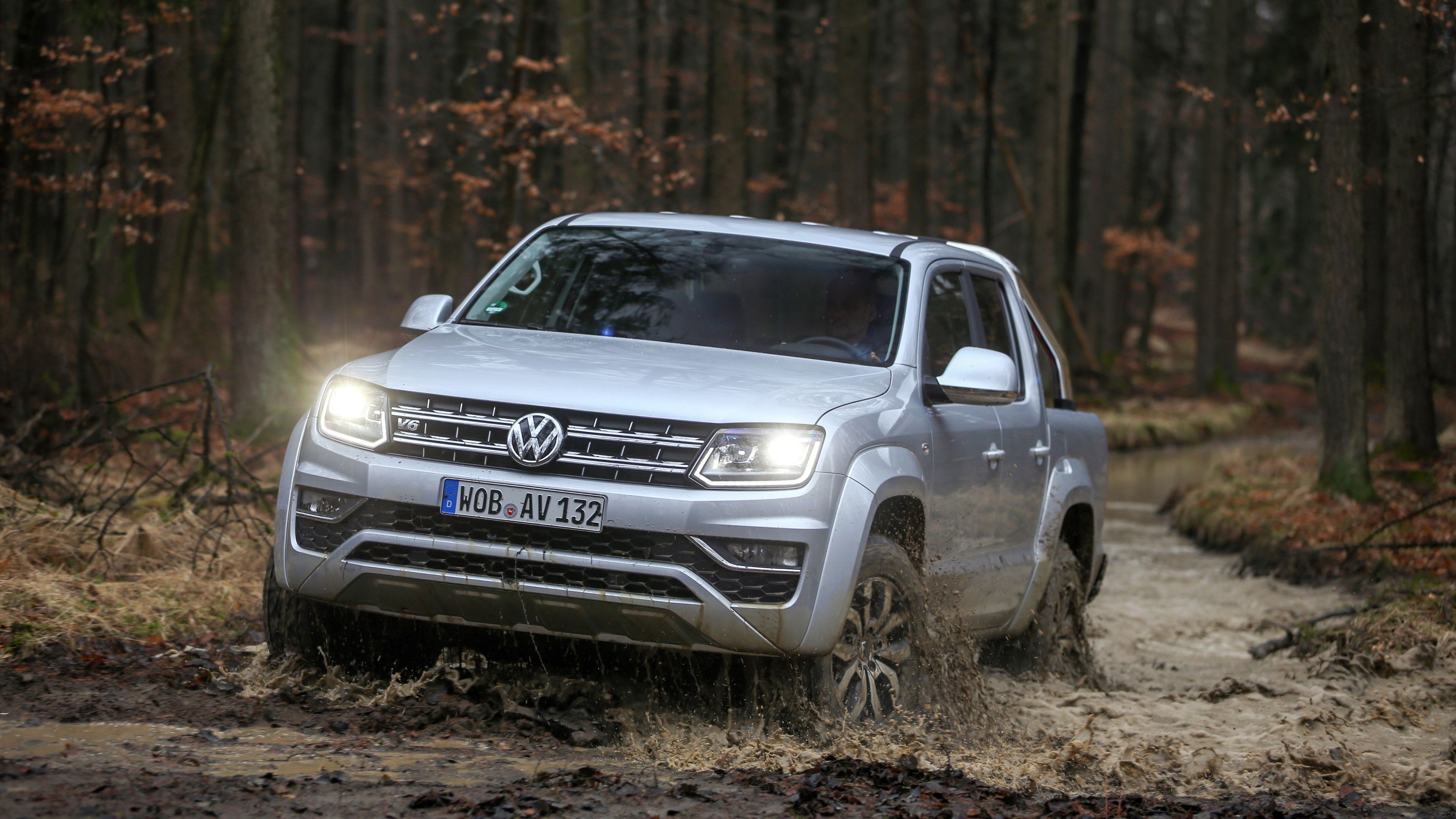 VW Amarok V6 silber