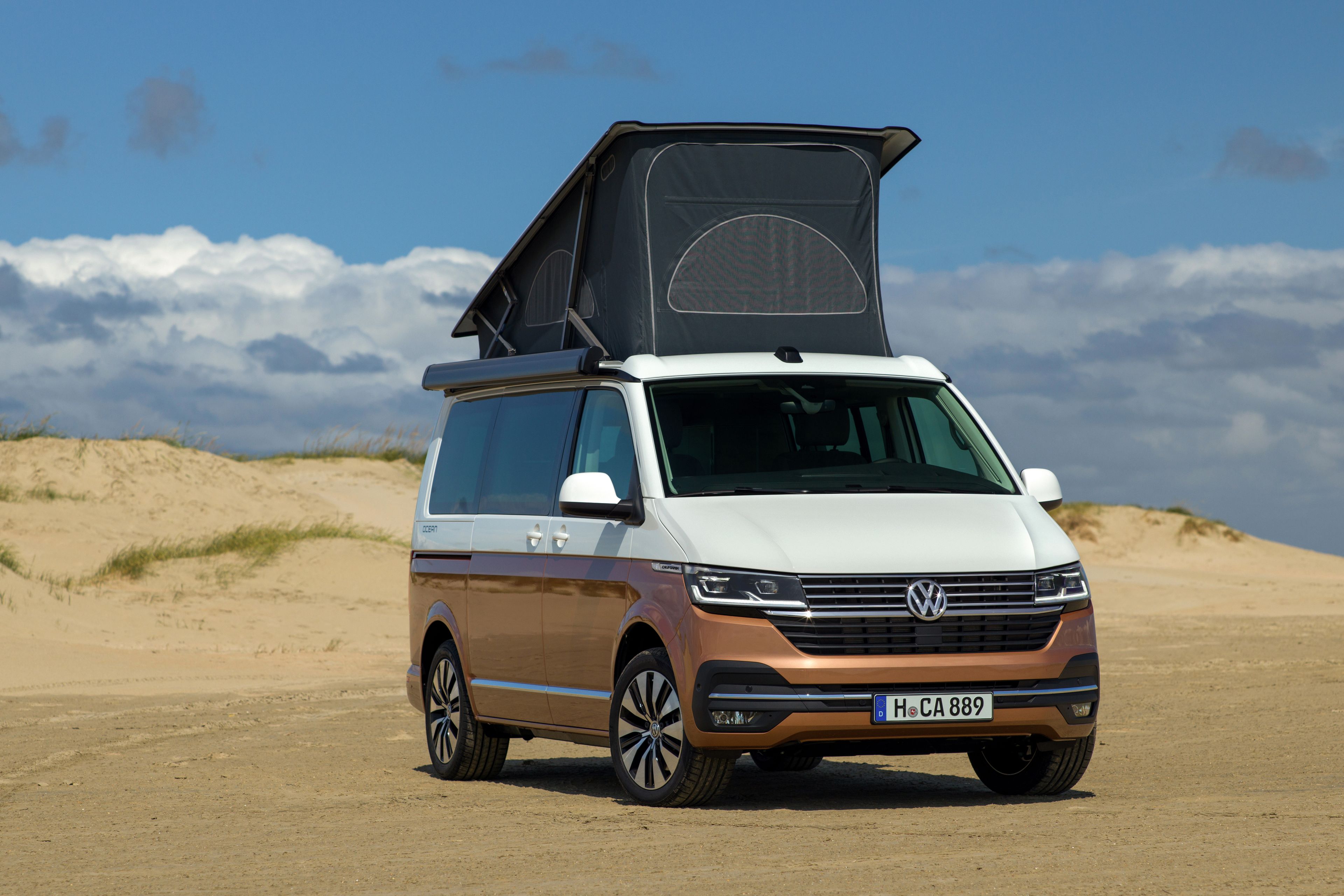 VW T6.1 California Front Zweifarblackierung Aufstelldach